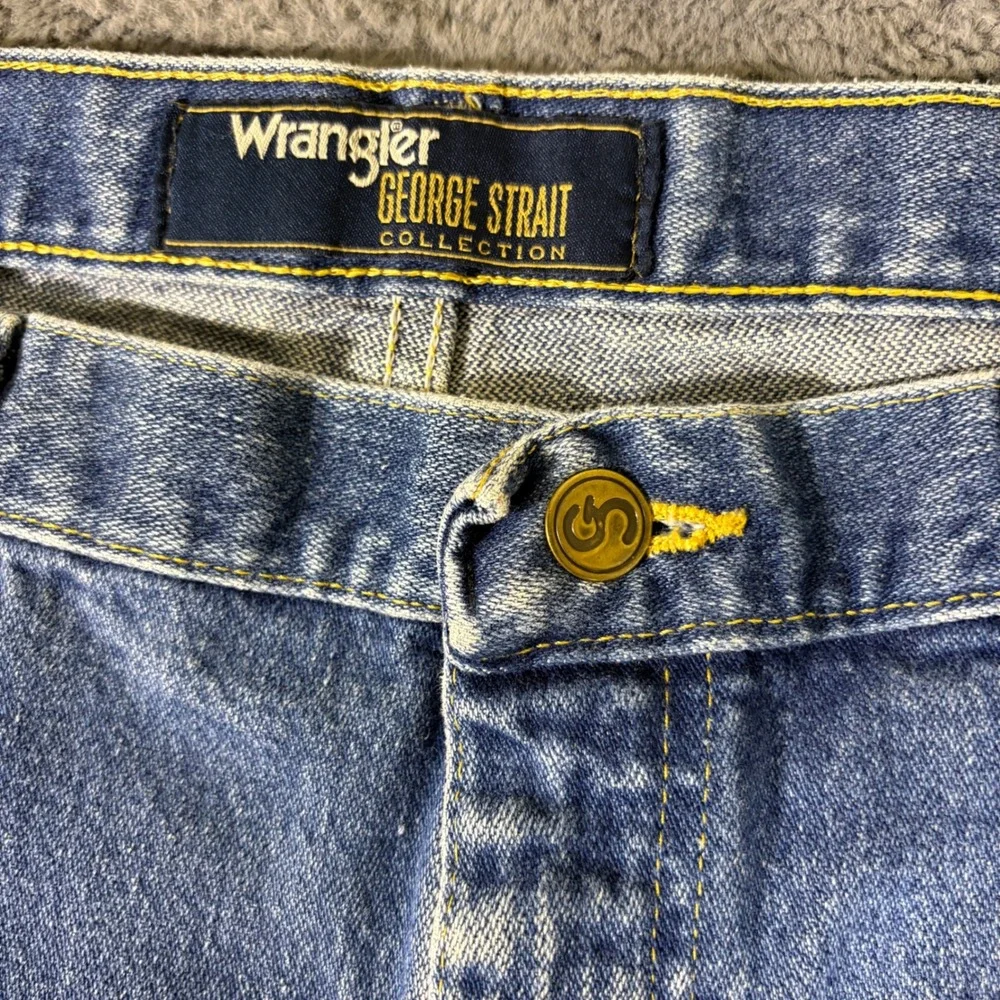 Wrangler George Strait Relaxed Fit Jeans Mens 38x36 Blue Straight Leg AR474